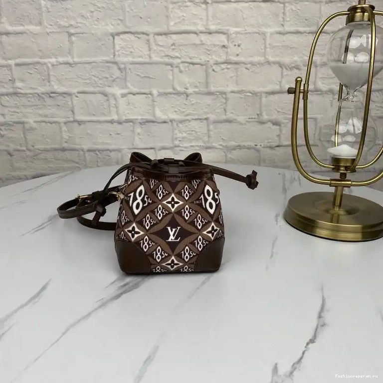 Fashionrepsfam ru Bags LV 206B570001 0511